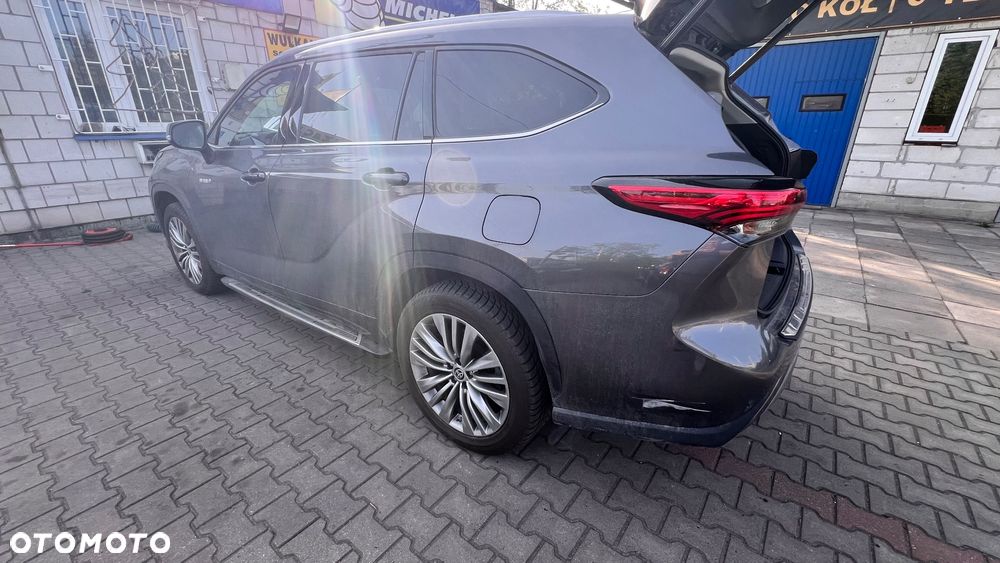 Toyota Highlander 2.5 Hybrid Prestige - 3