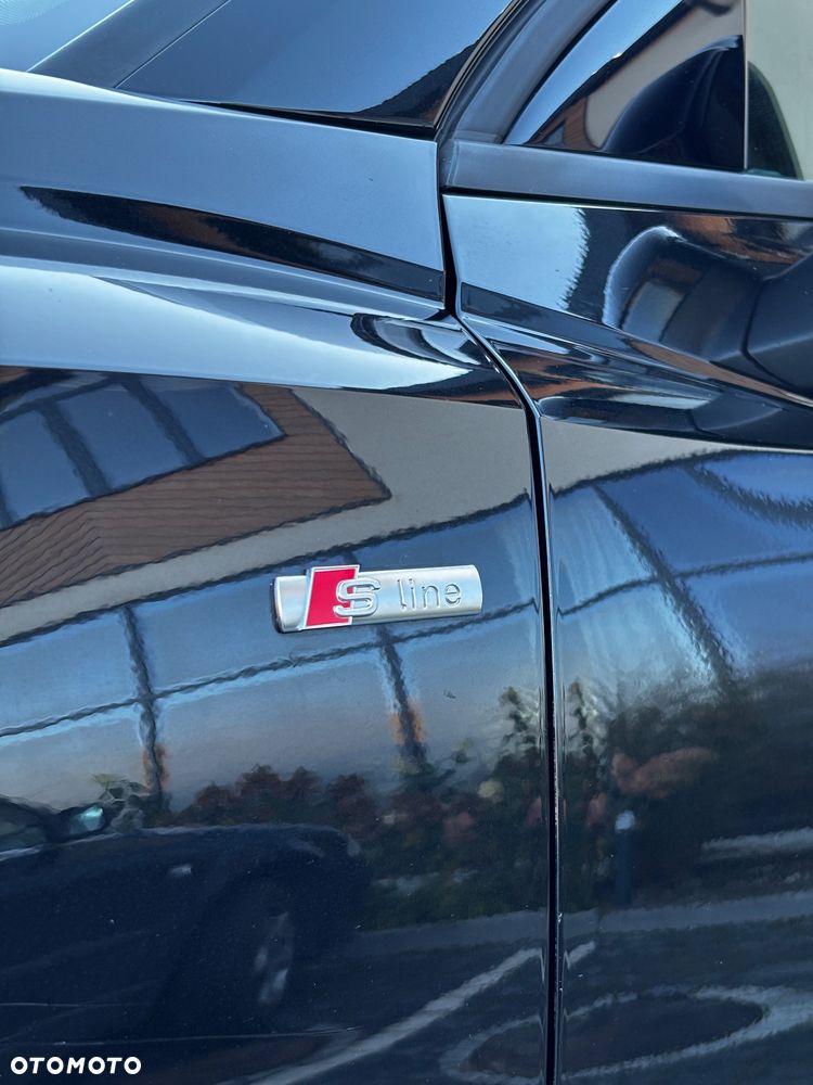 Audi Q3 35 TDI Advanced S tronic - 8