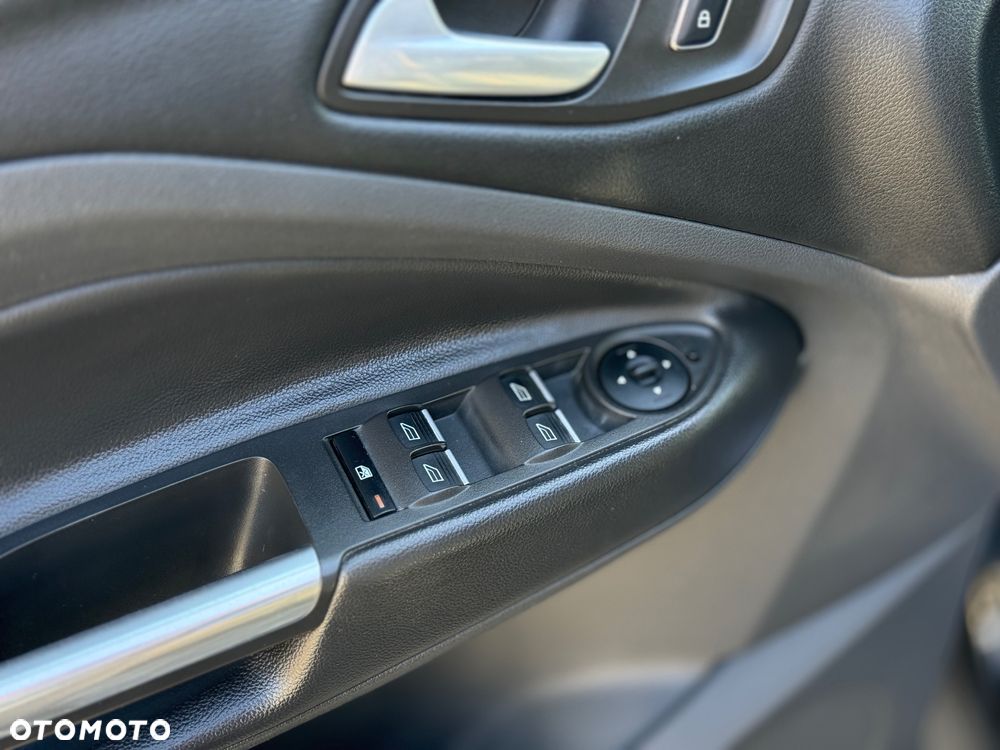 Ford Kuga 2.0 TDCi 4x4 Titanium - 7