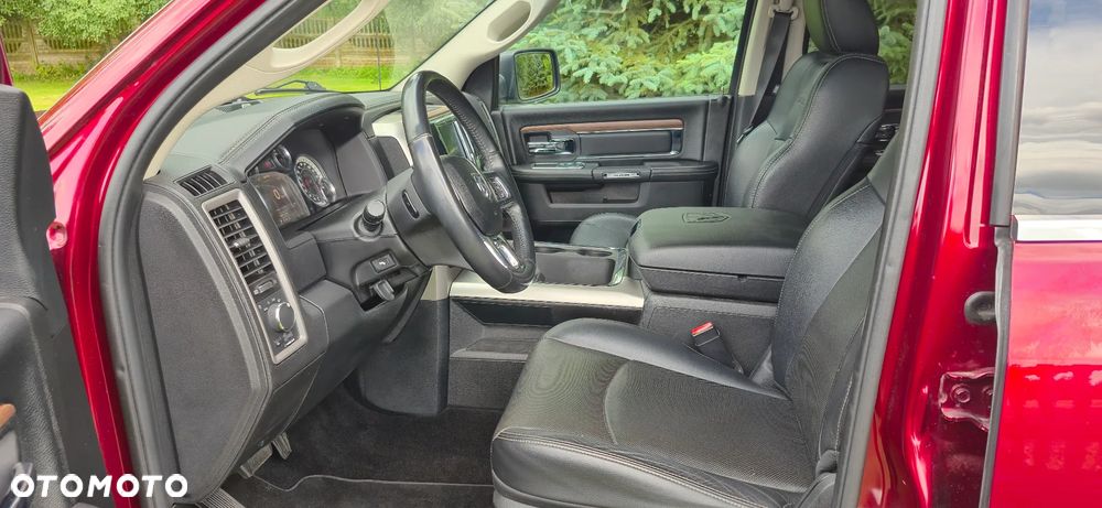 Dodge RAM 1500 5.7 4x4 - 14