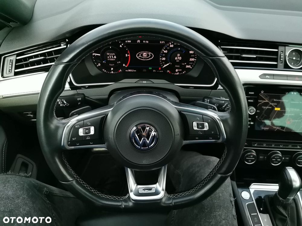 Volkswagen Passat 2.0 TDI SCR DSG - 19