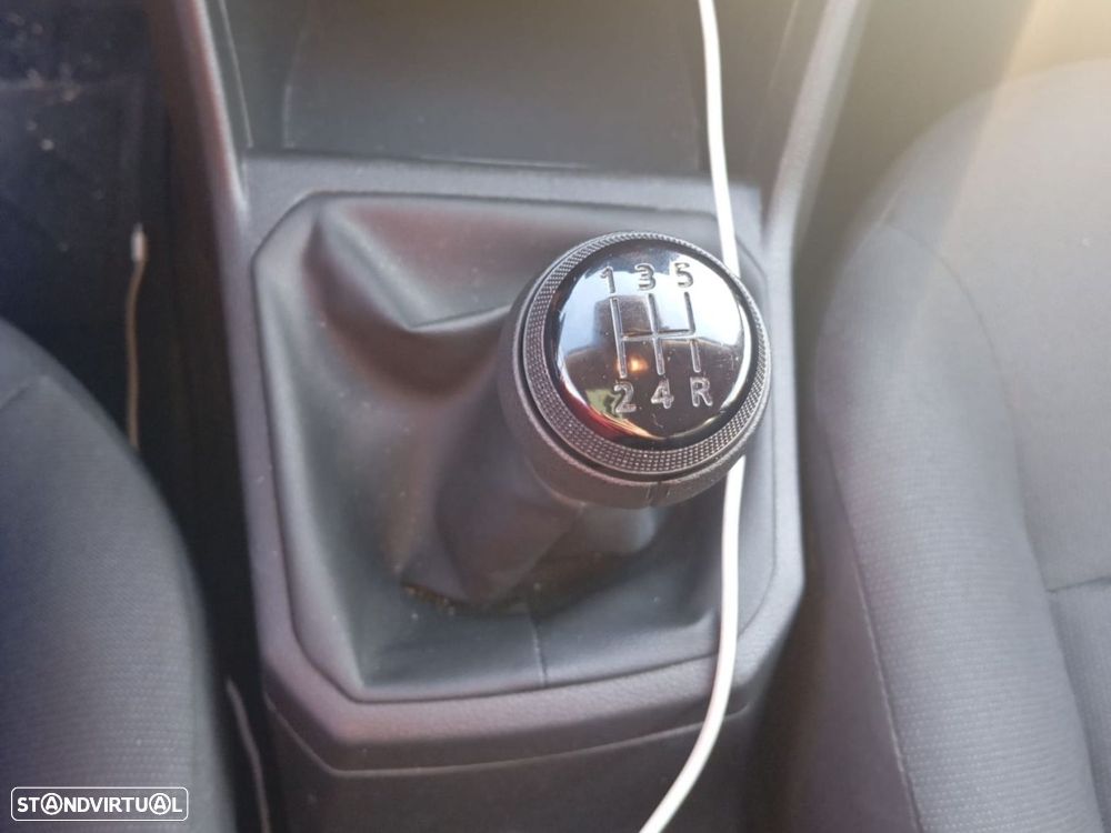 Dacia Sandero - 8
