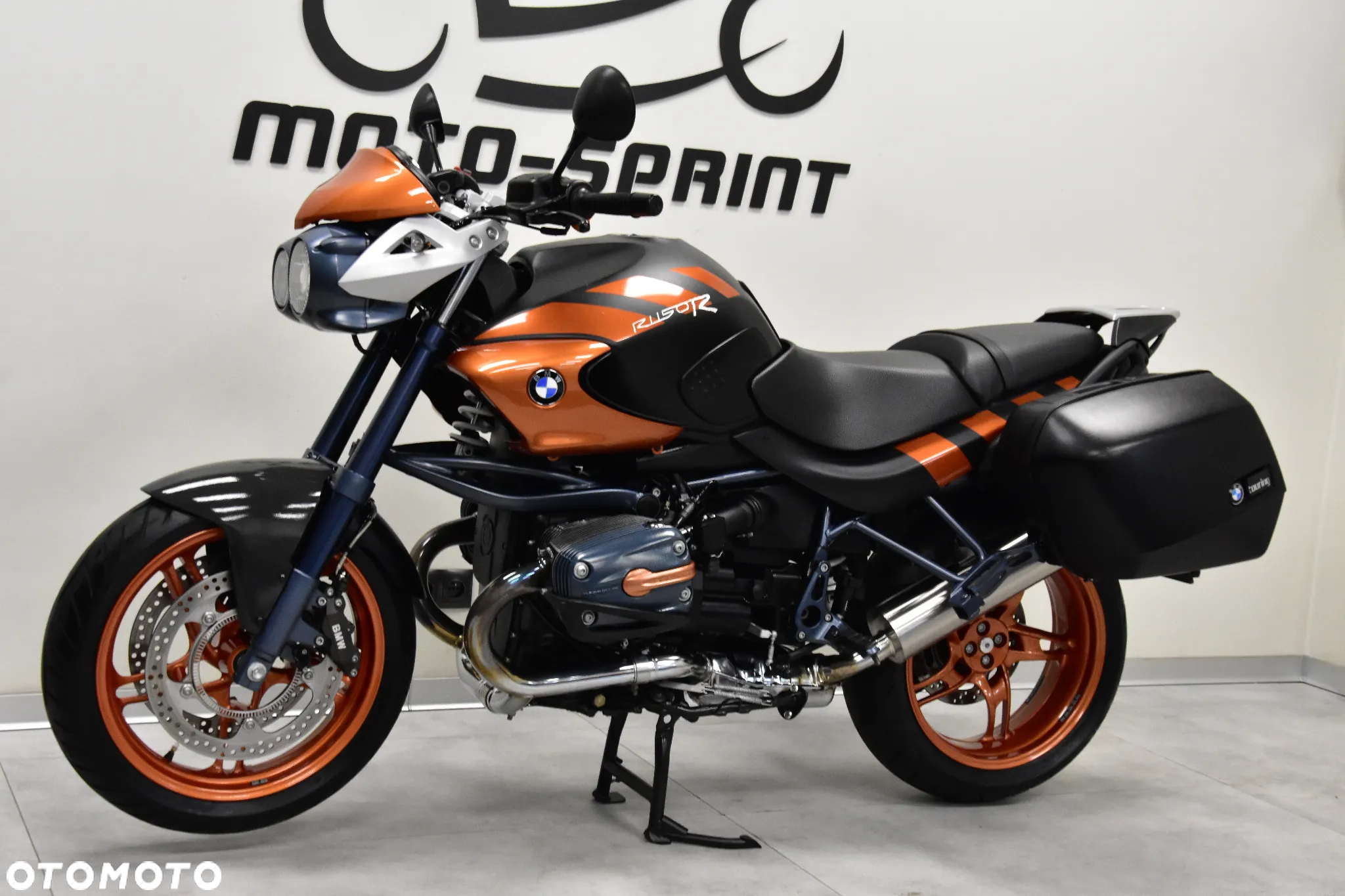BMW R - 4
