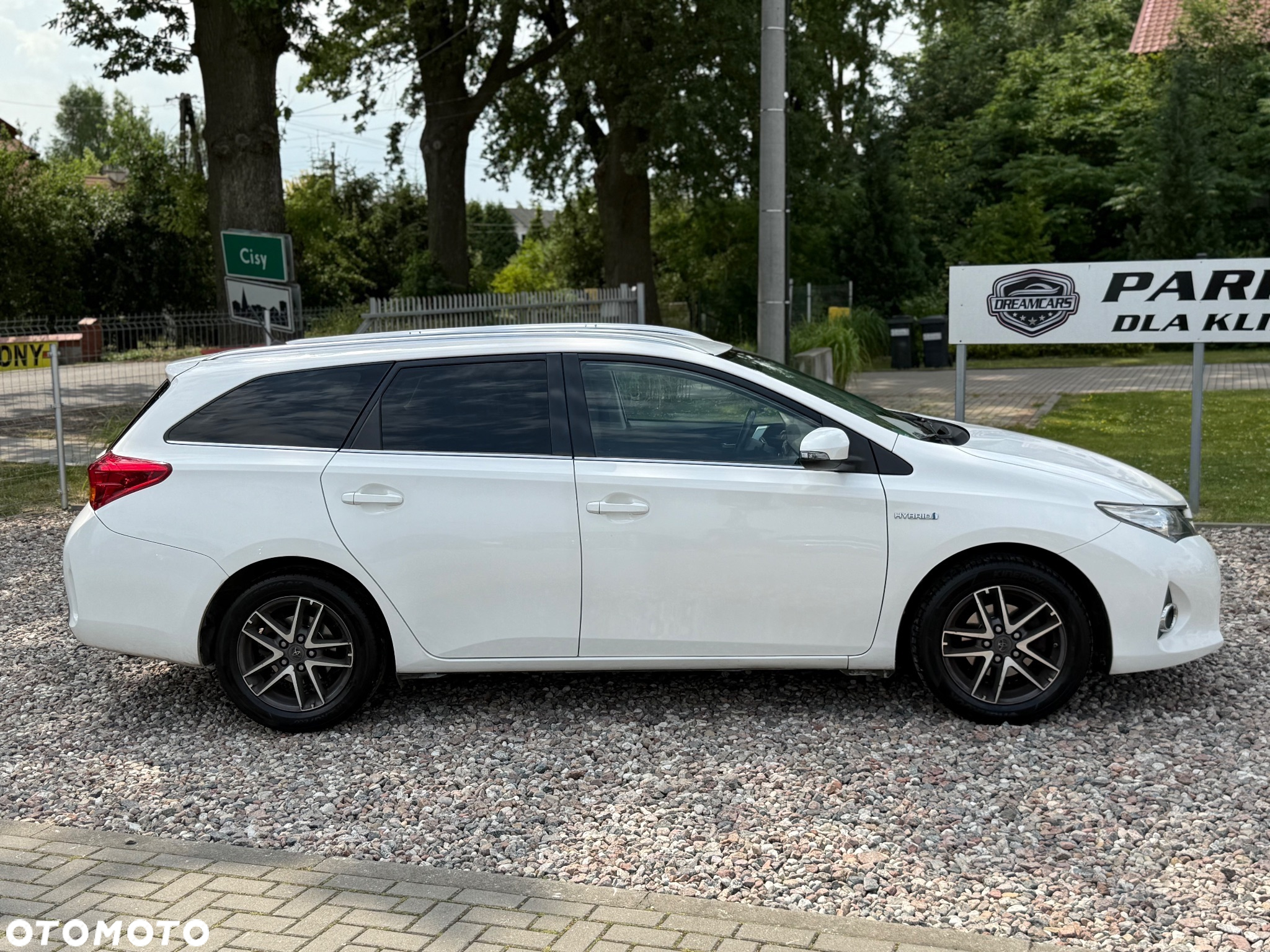 Toyota Auris - 10