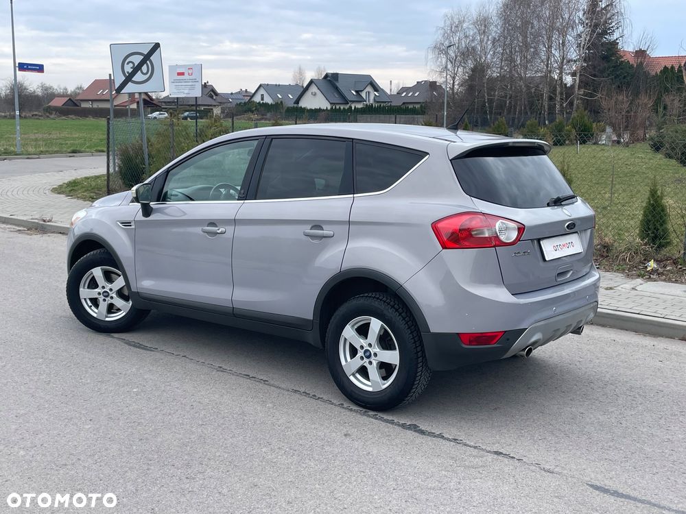 Ford Kuga 2.0 TDCi 2x4 Champions Edition - 20