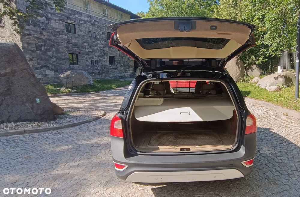 Volvo XC 70 - 6