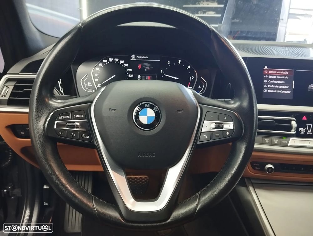 BMW 320 d Auto - 19