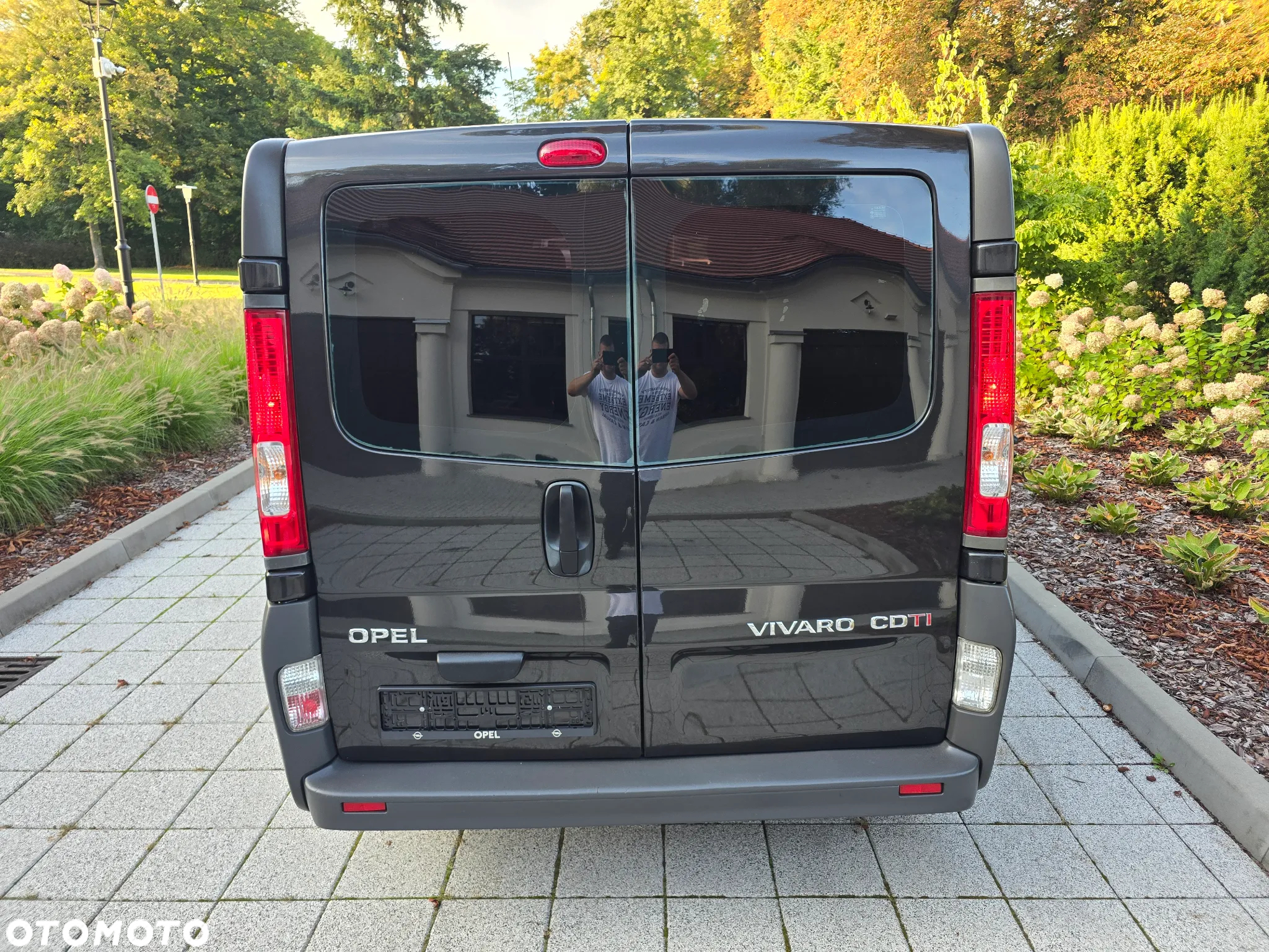 Opel Vivaro - 16