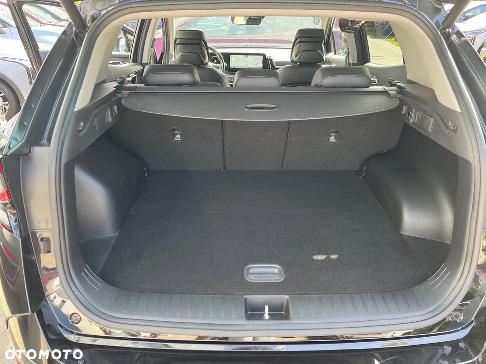 Kia Sportage 1.6 T-GDI MHEV Business Line 2WD DCT - 17