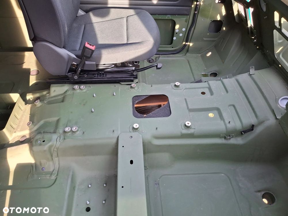 G Klasa Fabrycznie Nowa 464 - 14