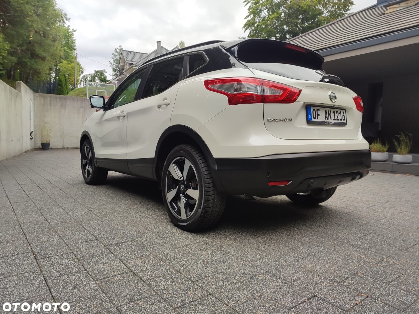 Nissan Qashqai 1.2 DIG-T Tekna Xtronic - 12