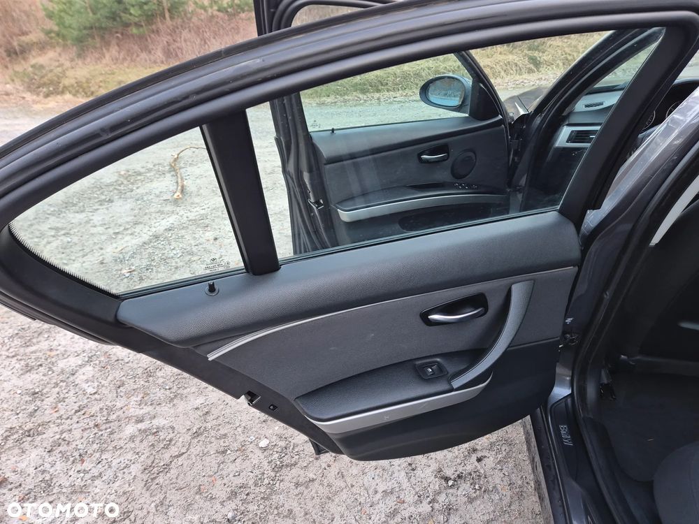 BMW Seria 3 - 20