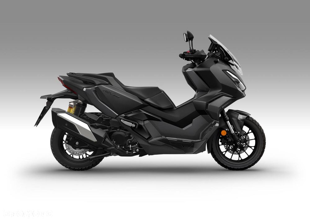 Honda ADV350 - 4