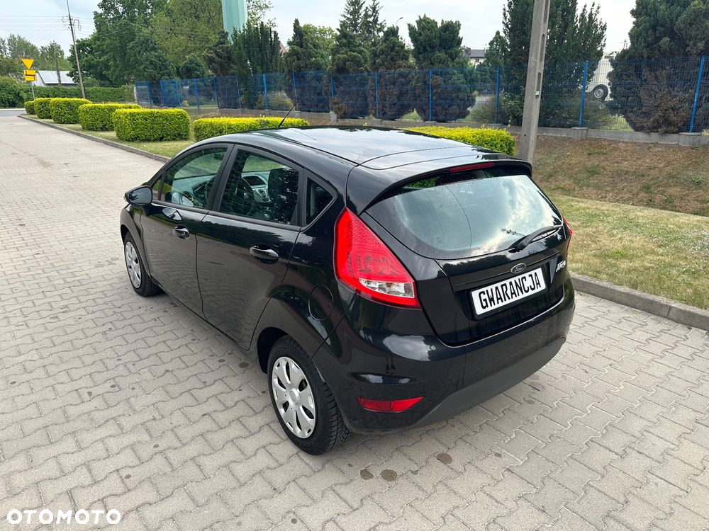 Ford Fiesta 1.25 Silver X - 10