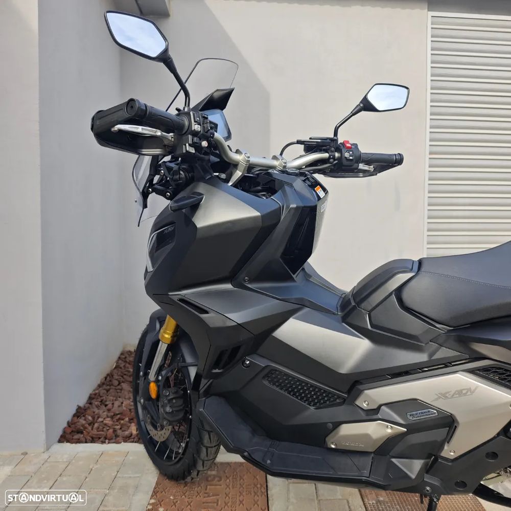 Honda X-ADV 750 - 12