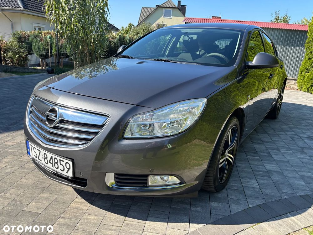 Opel Insignia - 13