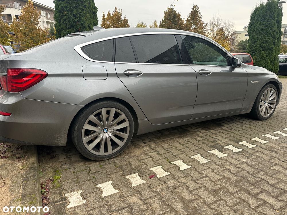 BMW 5GT 535d xDrive Tursimo Modern Line - 3