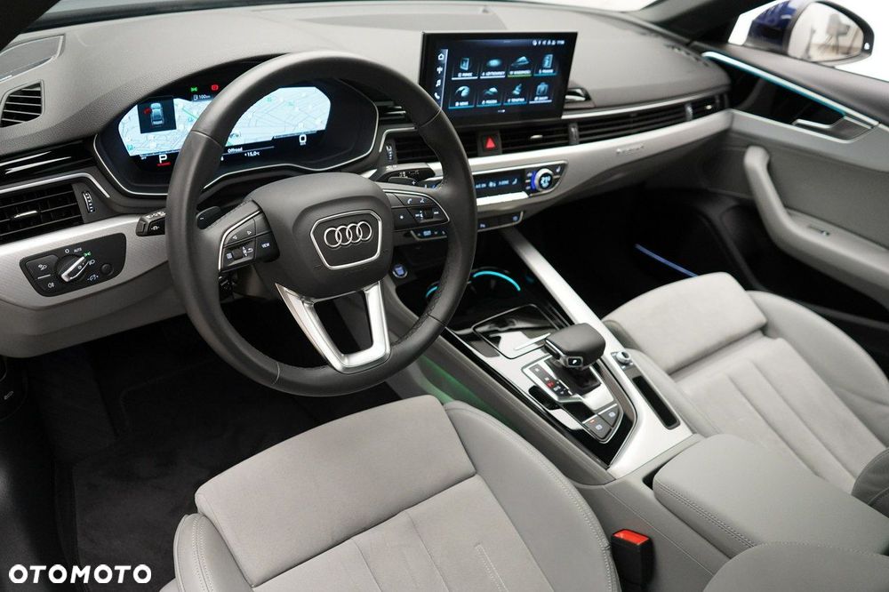 Audi A4 Limousine - 16