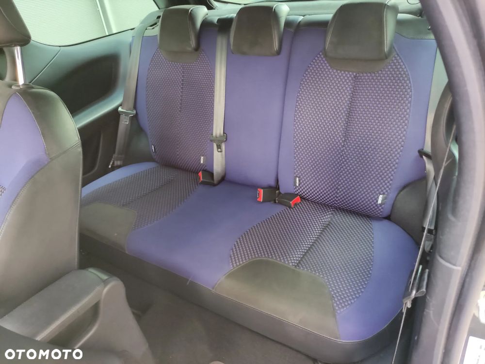 Citroën DS3 1.6 e-HDi SoChic - 24