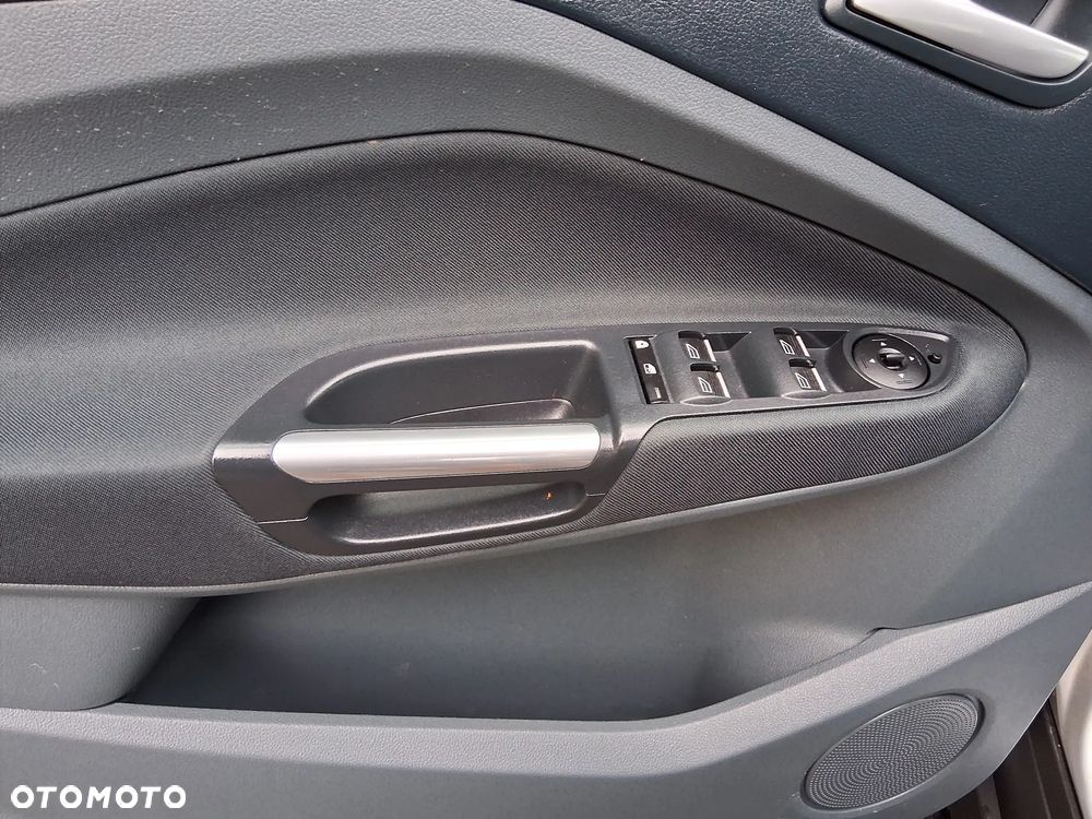 Ford Grand C-MAX 2.0 TDCi Titanium - 15