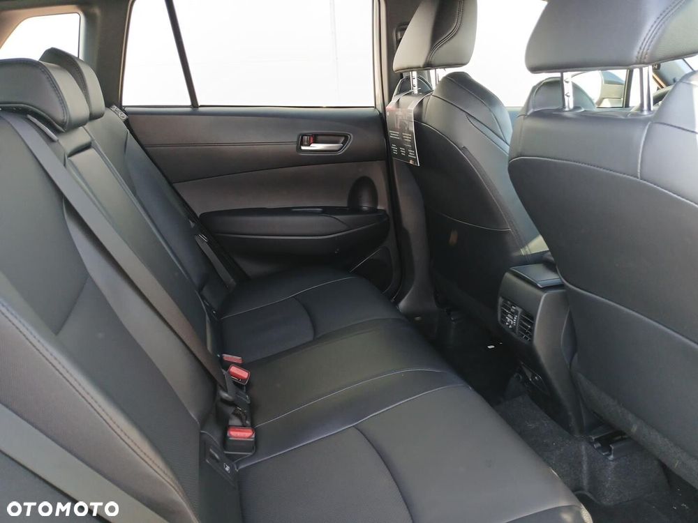 Toyota Corolla Cross - 10