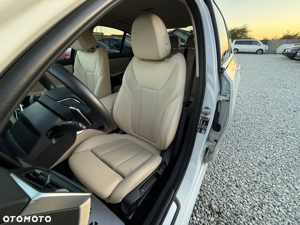 BMW Seria 3 - 27