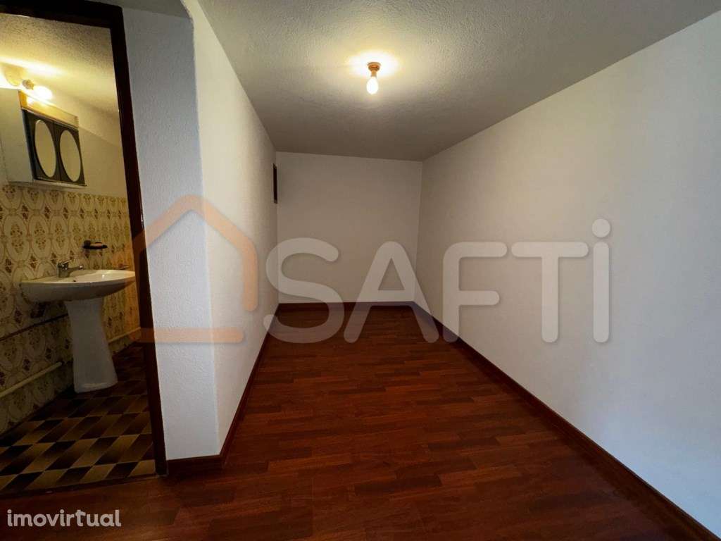 Casa geminada T3 próxima da Vila de Melgaço - Grande imagem: 5/21