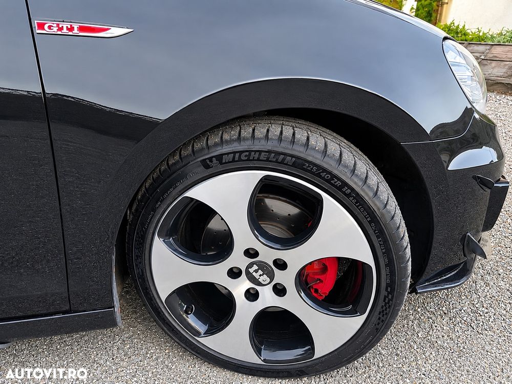 Volkswagen Golf 2.0 R - 5