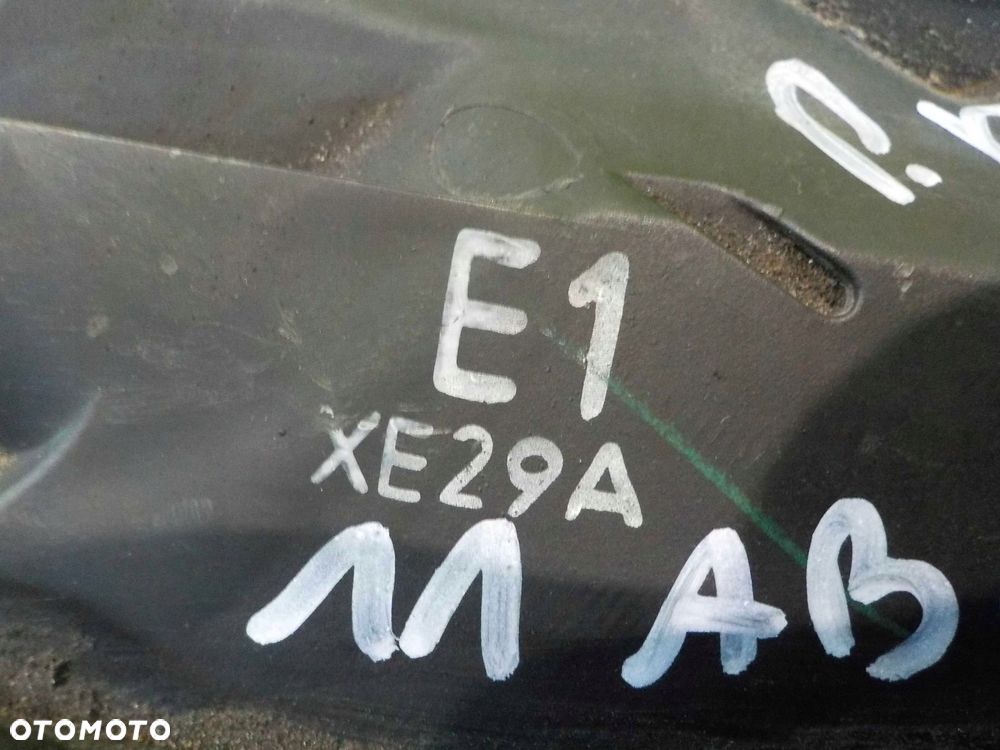 HONDA ACCORD VIII 08r XENON lampa prawa przod - 15