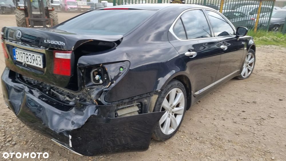 Lexus LS 600h Ambience h - 5