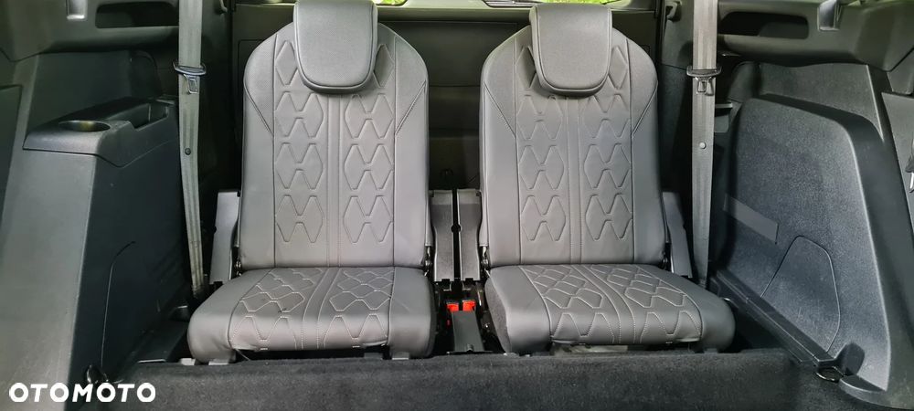 Peugeot 5008 2.0 BlueHDI GT S&S EAT6 - 18