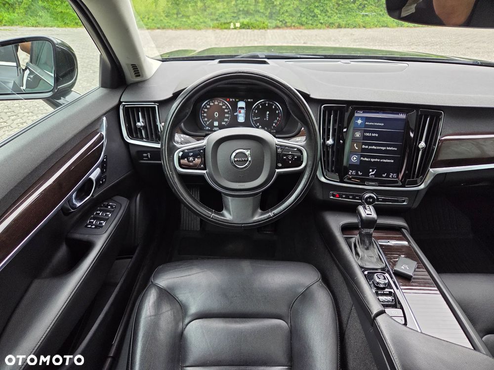 Volvo S90 T5 Momentum - 10