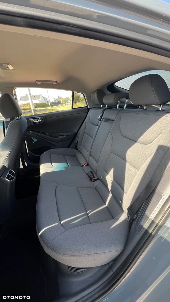 Hyundai IONIQ Plug-in hybrid Premium - 19