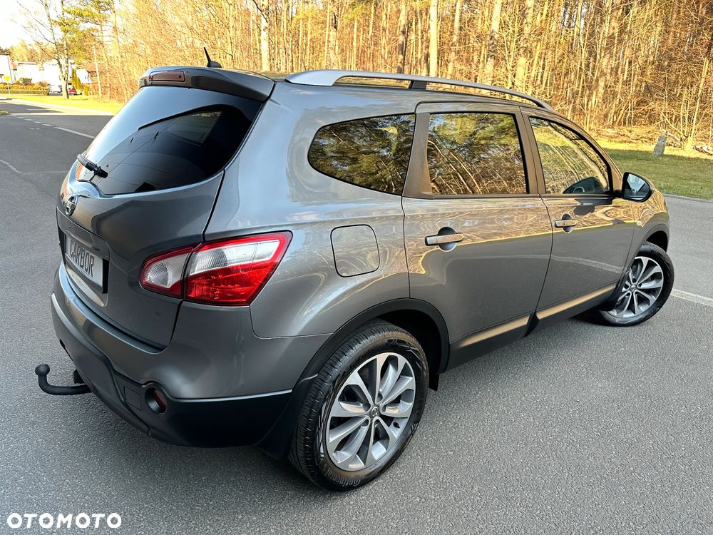 Nissan Qashqai 2.0 4x4 Tekna Premium - 11