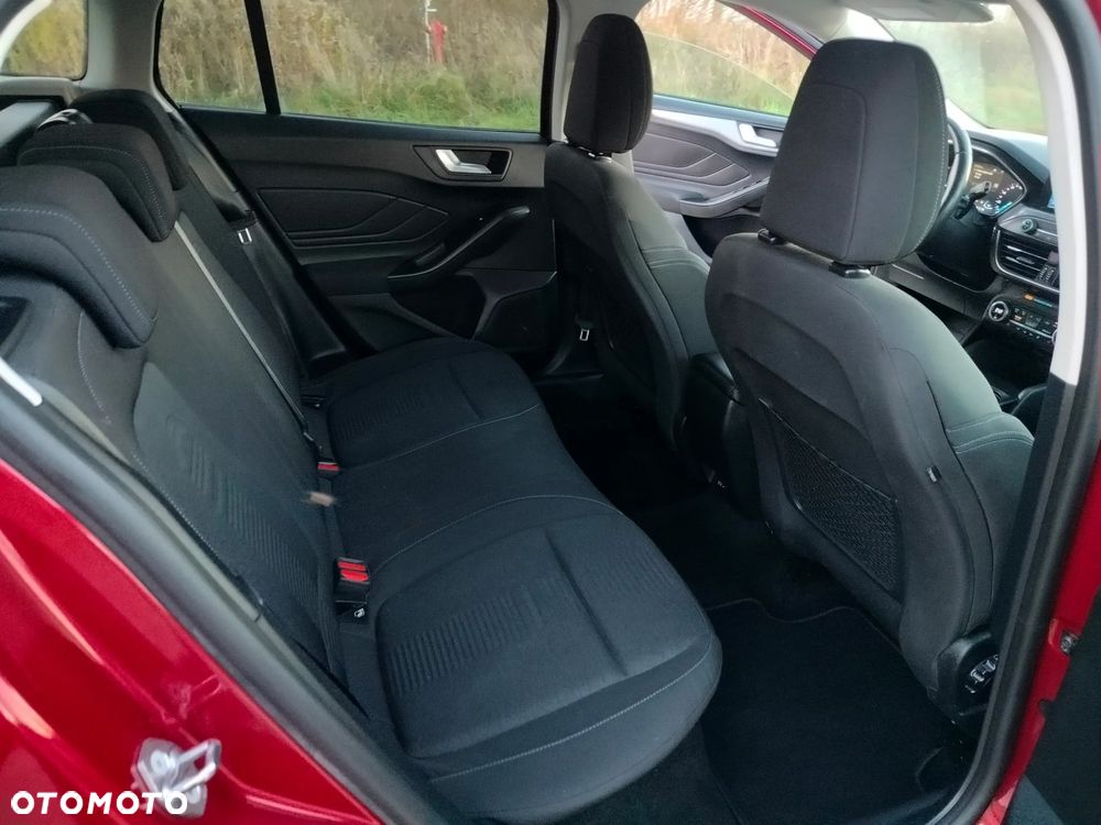 Ford Focus 2.0 EcoBlue Active Business - 21