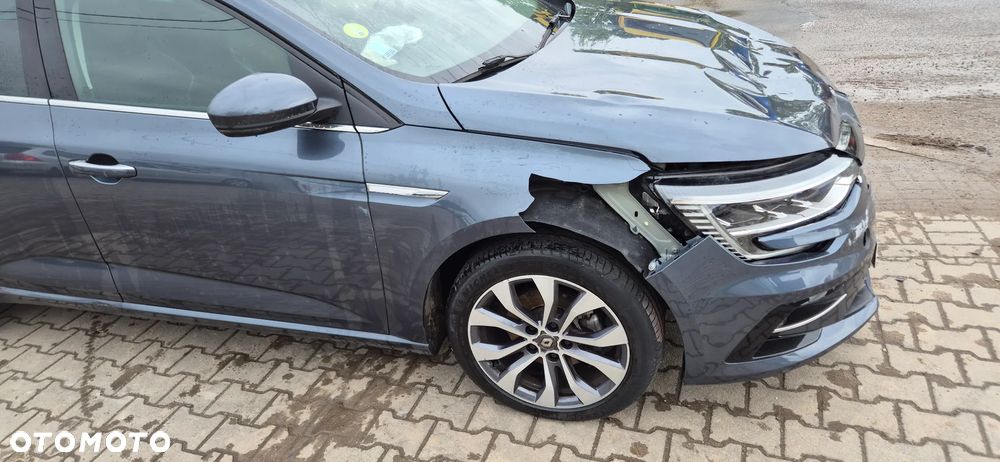 Renault Megane 1.5 Blue dCi Intens - 7