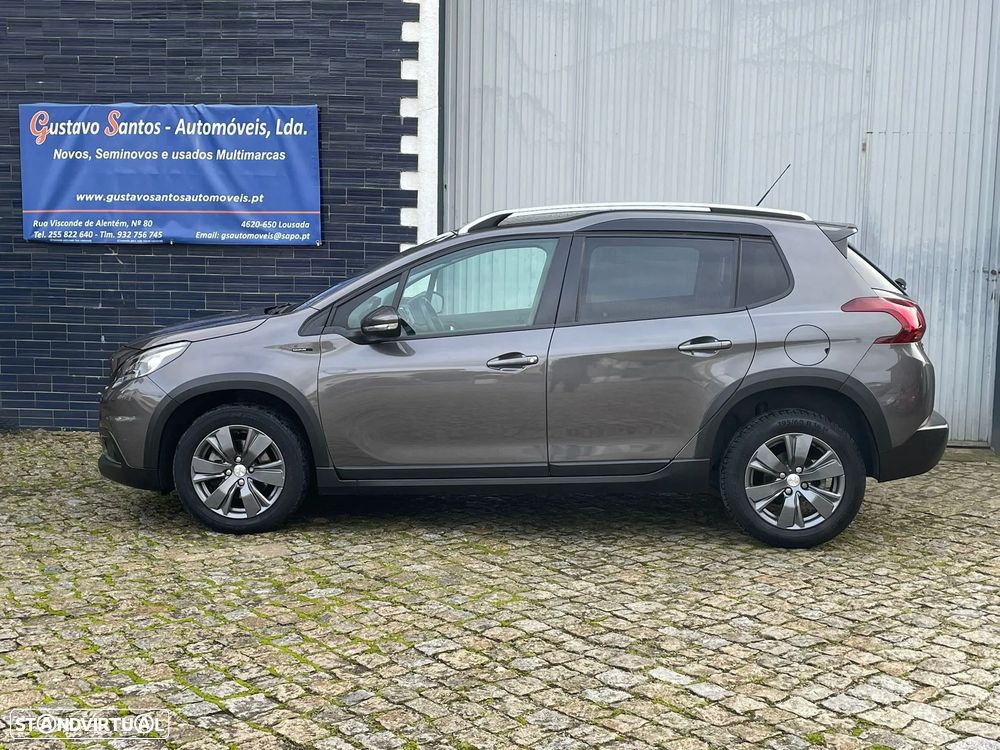 Peugeot 2008 1.2 PureTech Signature - 3