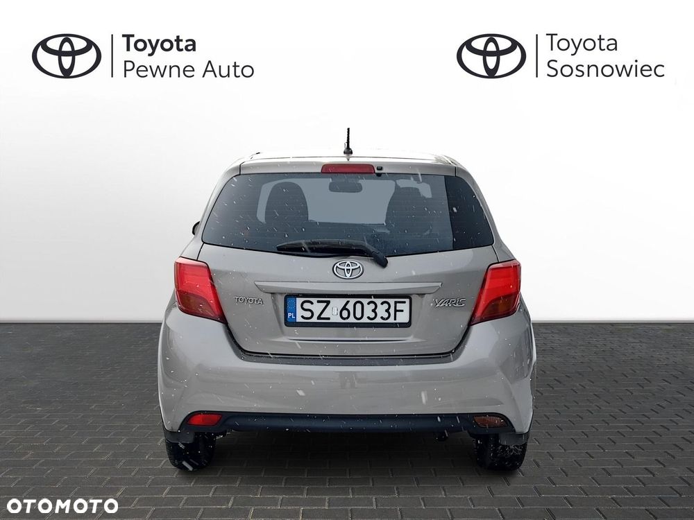 Toyota Yaris - 5