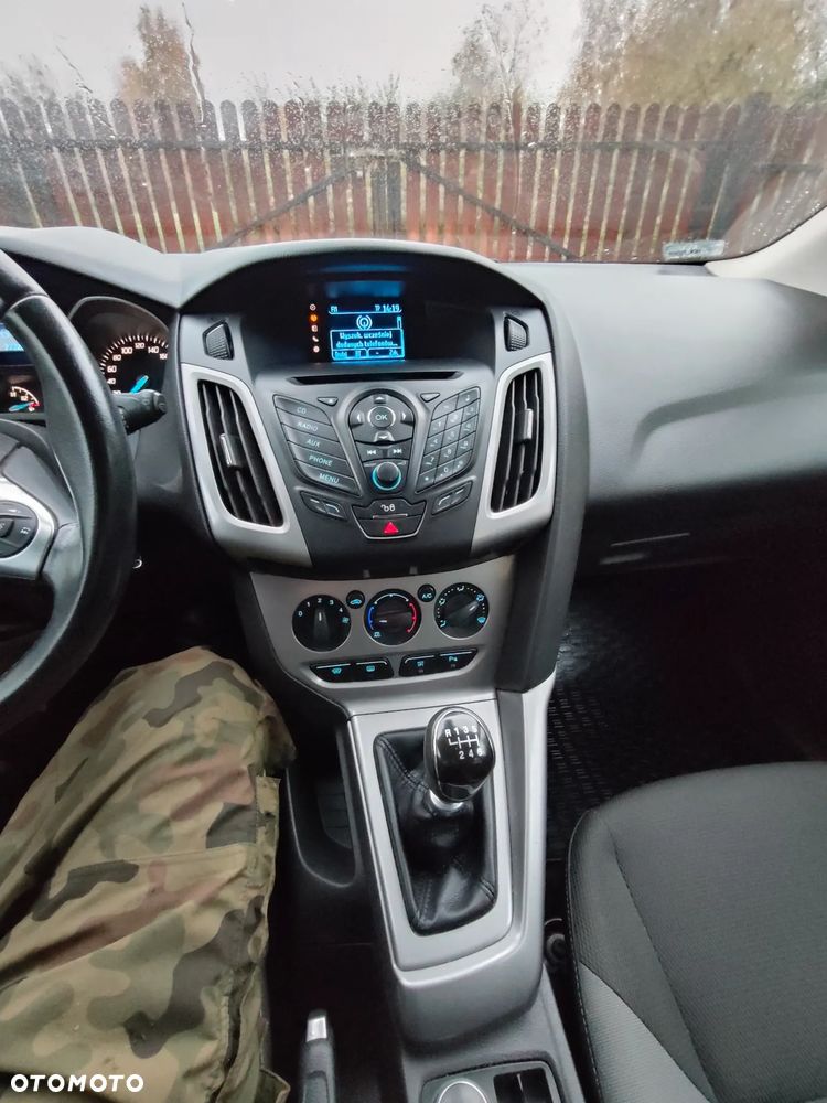 Ford Focus - 14