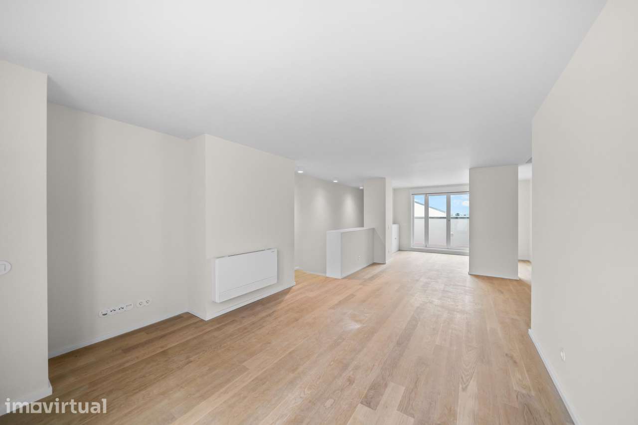 Apartamento T3 em Prédio de Requinte no Porto! - Grande imagem: 4/46