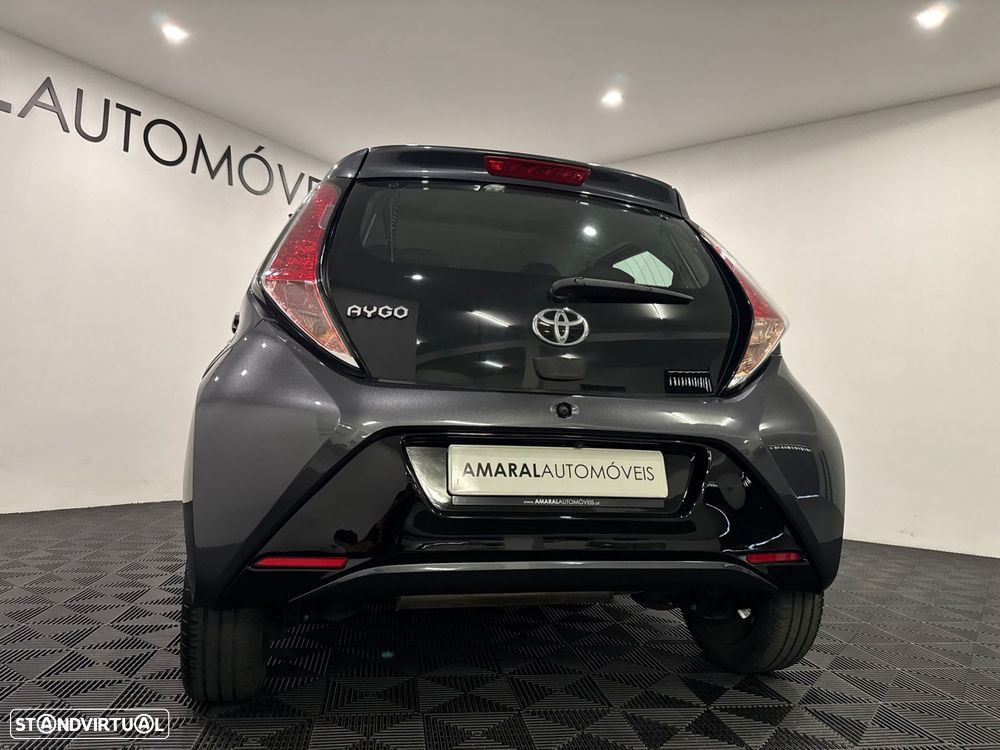 Toyota Aygo 1.0 X-Play+AC+X-Touch - 16