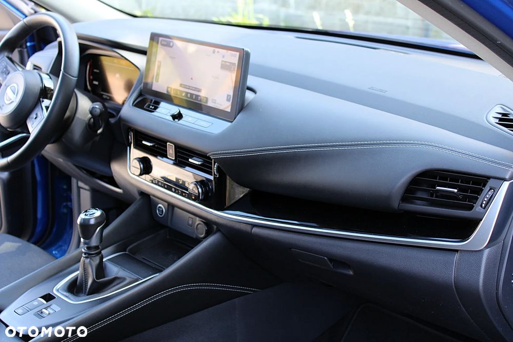 Nissan Qashqai 1.3 DIG-T N-Connecta - 26