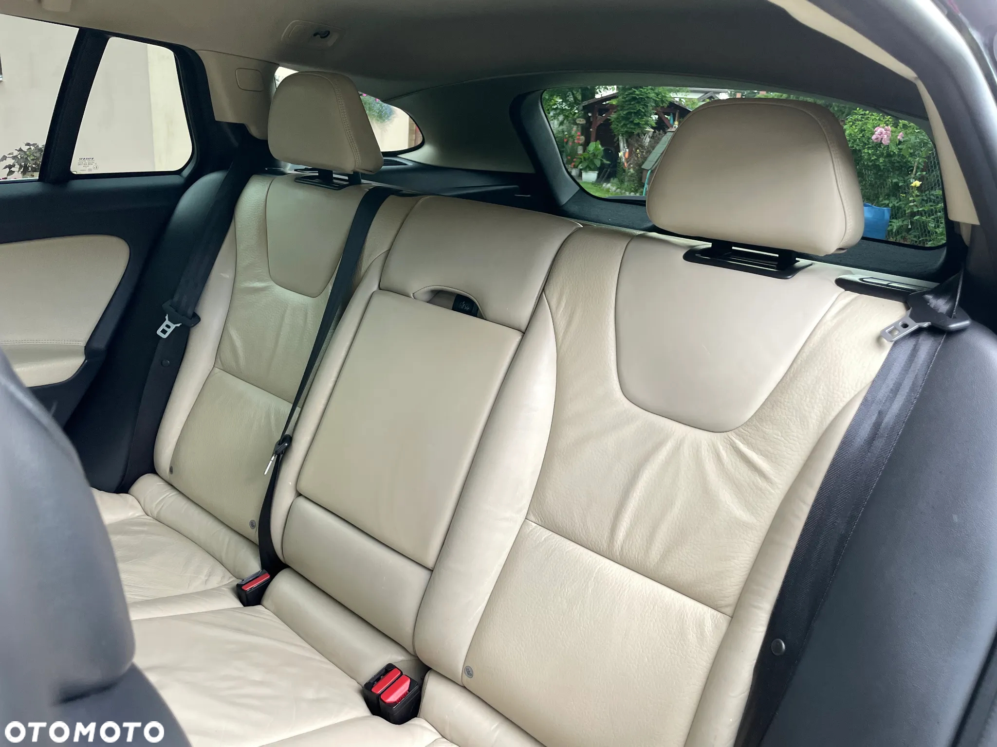 Volvo V60 D5 AWD - 15