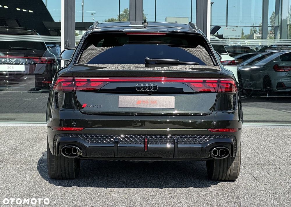 Audi RS Q8 - 9
