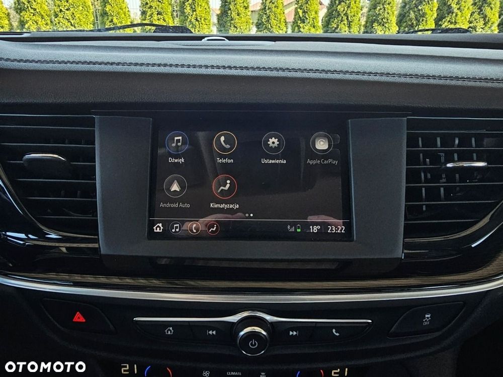 Opel Insignia - 22