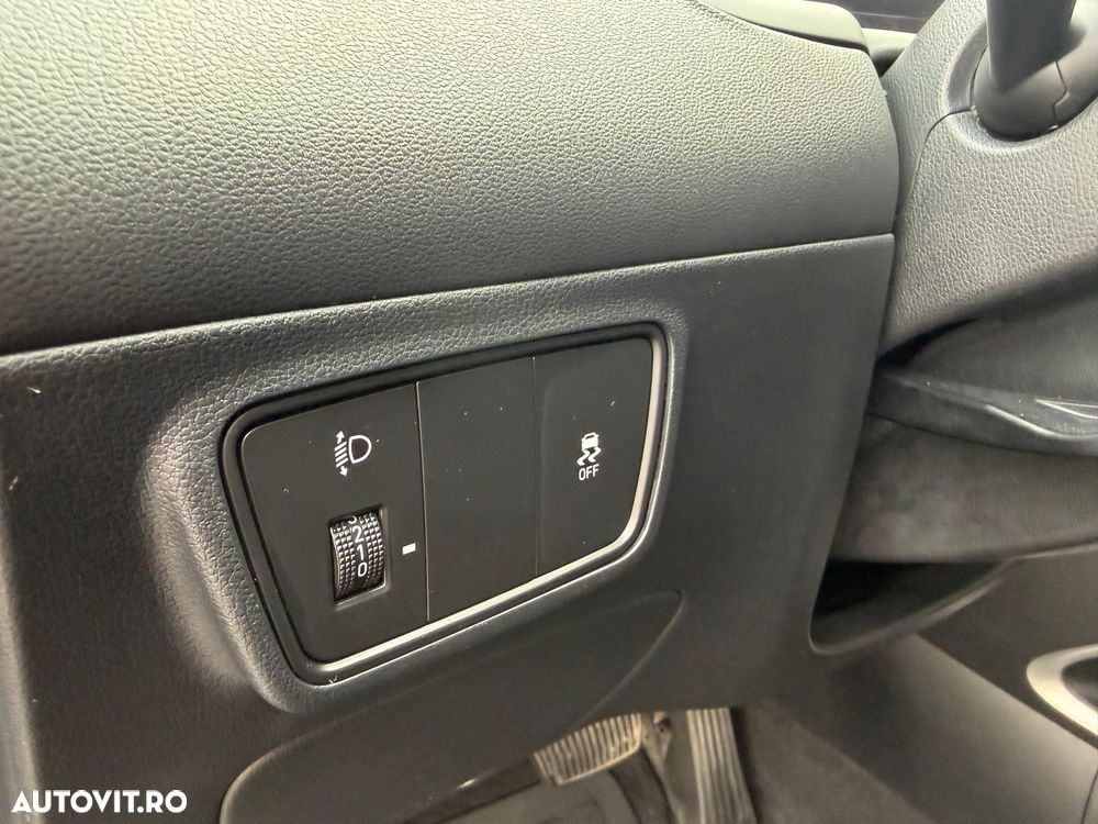 Hyundai Tucson 1.6 l MHEV 180 CP 4WD 7DCT Luxury - 17