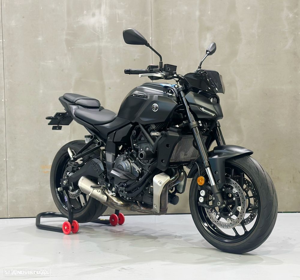Yamaha MT-07 - 9