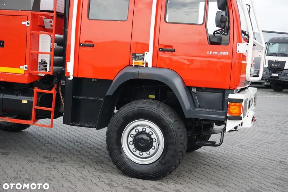 MAN / LE 220 / 4 X 4 / DOKA / STRAŻ POZARNA - 18
