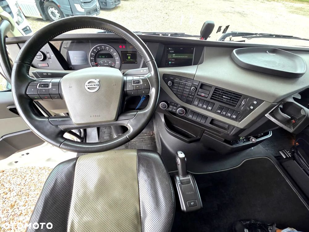 Volvo FH500 / FULL OPCJA / KABINA XXL / XENON / SKÓRA / GOLD KONTRAKT - 13