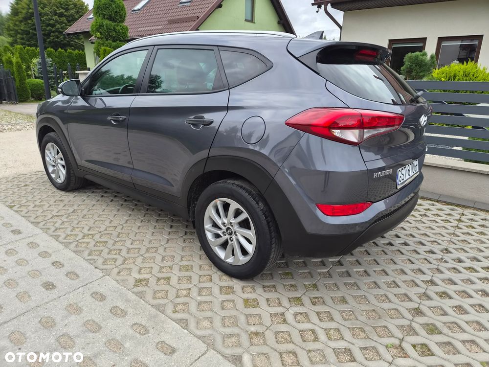 Hyundai Tucson blue 1.7 CRDi 2WD Style - 15